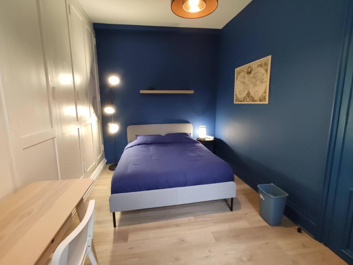 Residence Place Verte - Situe Au Pied Du Musee De Βαλενσιέν Εξωτερικό φωτογραφία